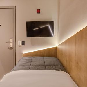 Small Single Room